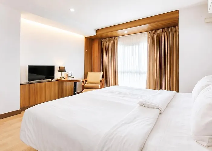 Cozy Donmueang Hotel 4*