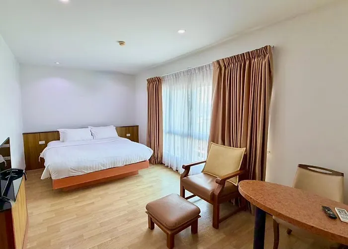 Cozy Donmueang Hotel 4*